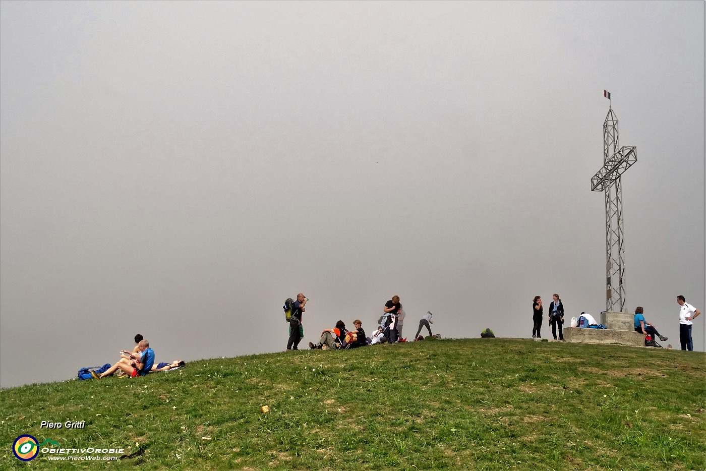 45 In vetta al Linzone (1392 m).JPG -                                